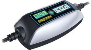 akkumulátortöltő 4A 6-12V